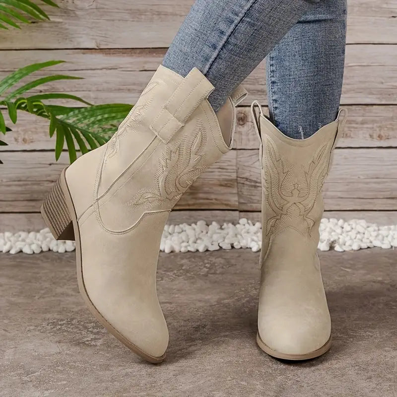 Women’s Stylish Cowgirl Boots | Heeled