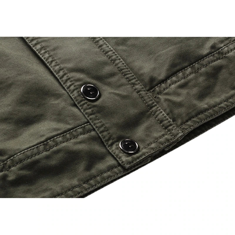 Veste motard élégante à manches longues pour homme, design à fermeture éclair.