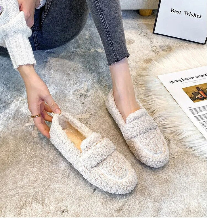 Danyln™ - Fluffy Loafers