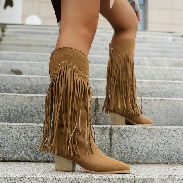 Stylish Women’s Cowboy Boots | Chic Design