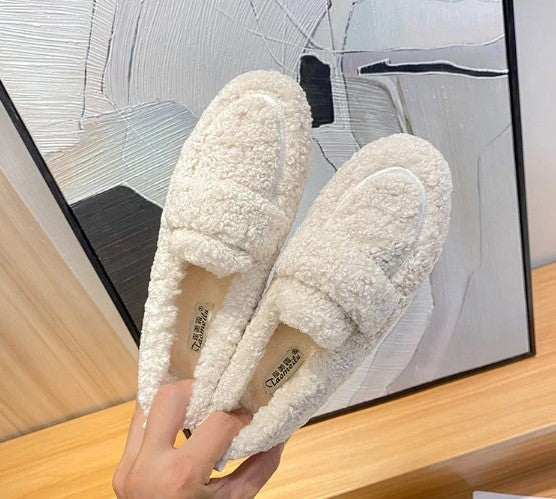 Danyln™ - Fluffy Loafers