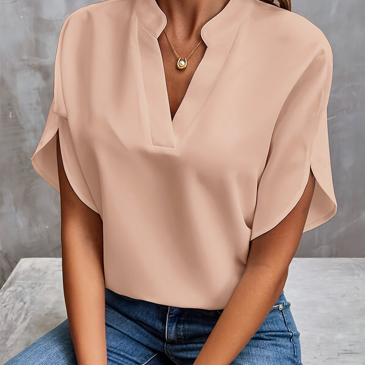 Vivi - Elegant Lightweight Blouse for Women Cairns Closet