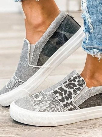 Women’s Casual Slip-On Shoes | Flat