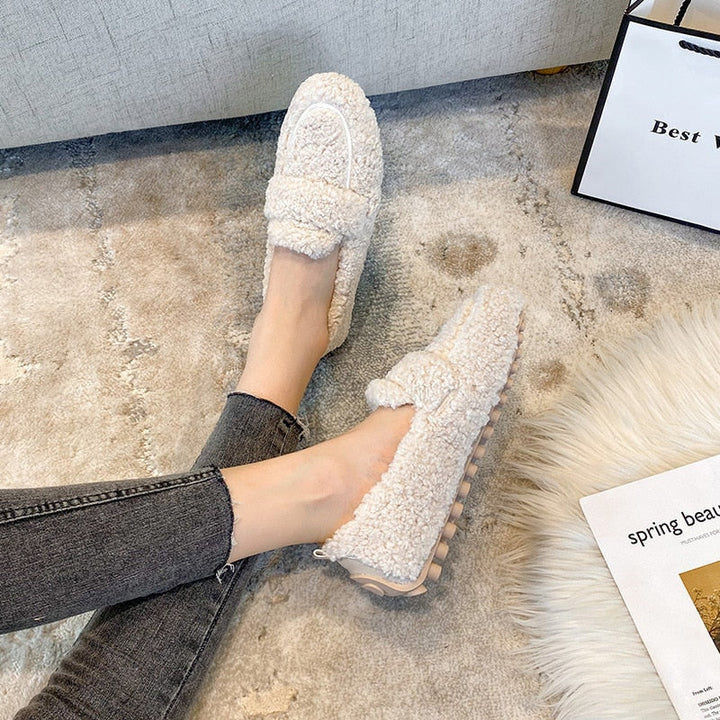 Maddison | Luxurious Plush Slippers Cairns Closet